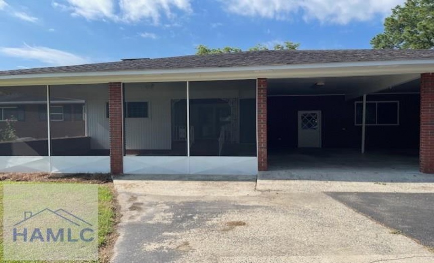 Carport & Screened in Porch