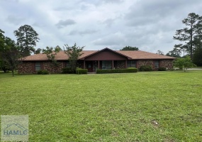 224 Bacon St, United States 31545, 3 Bedrooms Bedrooms, 9 Rooms Rooms,2 BathroomsBathrooms,For Sale,Bacon St,158693