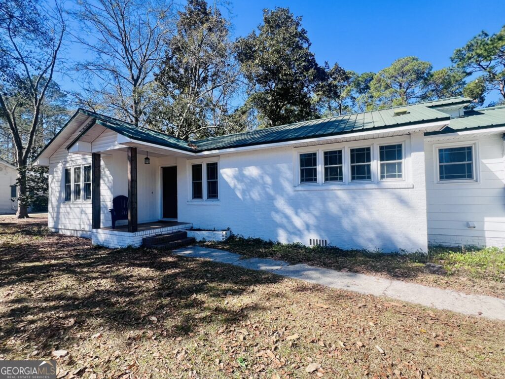 594 S 3rd Street Jesup, GA 31545 image 2
