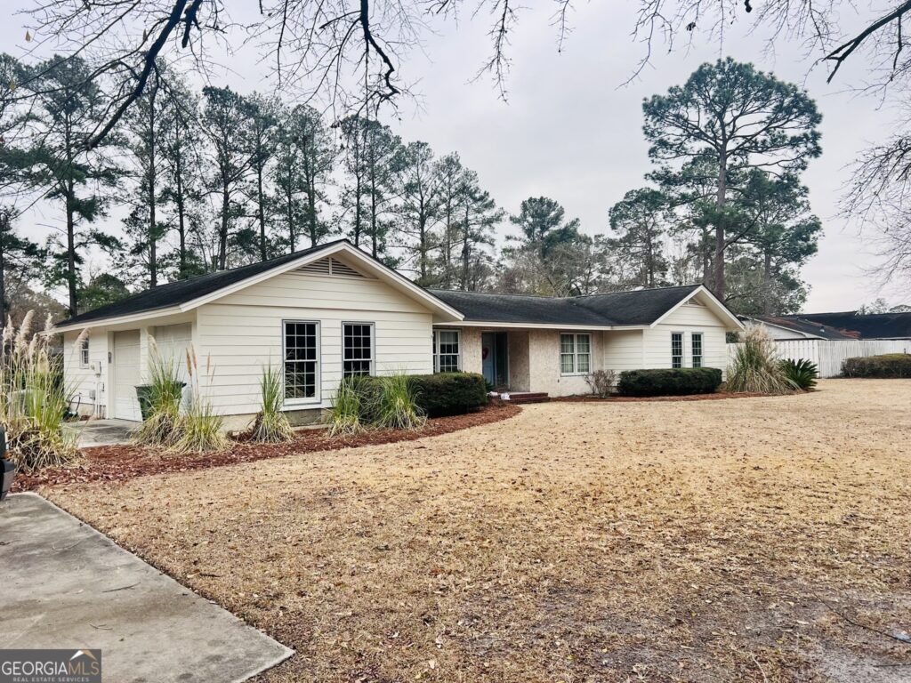 108 Worth Street Jesup, GA 31545 image 2