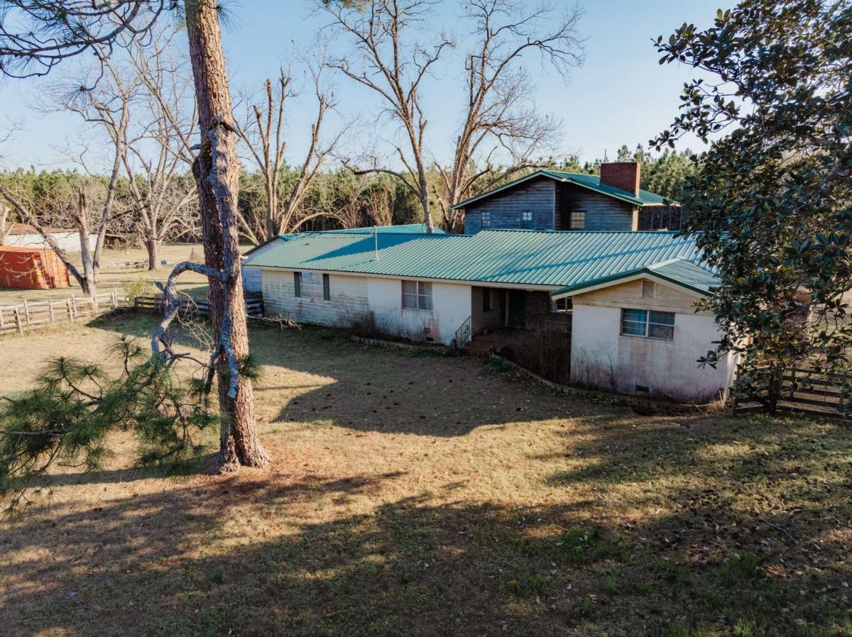 858 Hoke Ogden Rd, Odum GA 31555 image 3