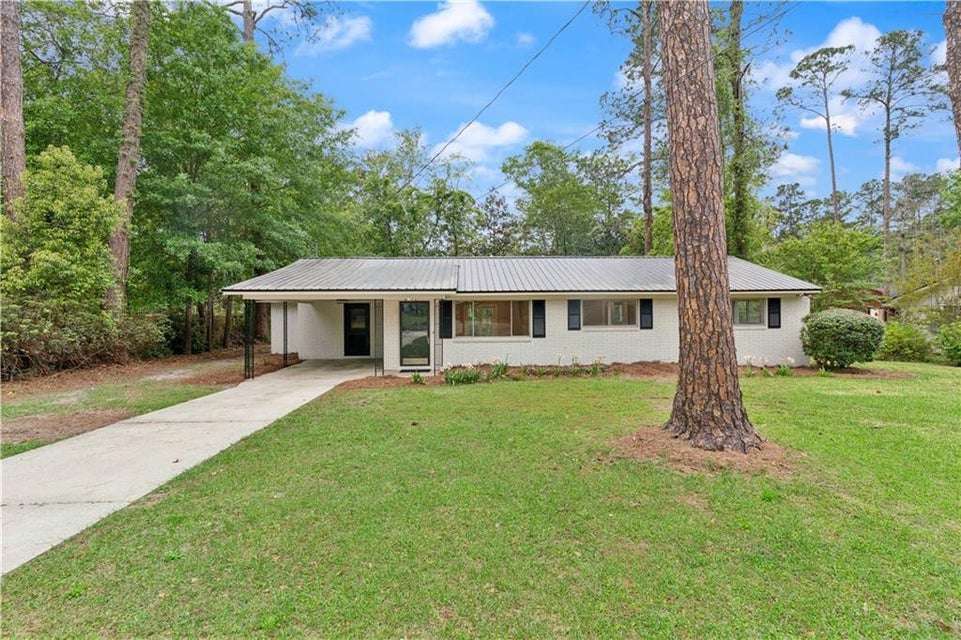 147 Greenwood ST Jesup GA 31545 image 2