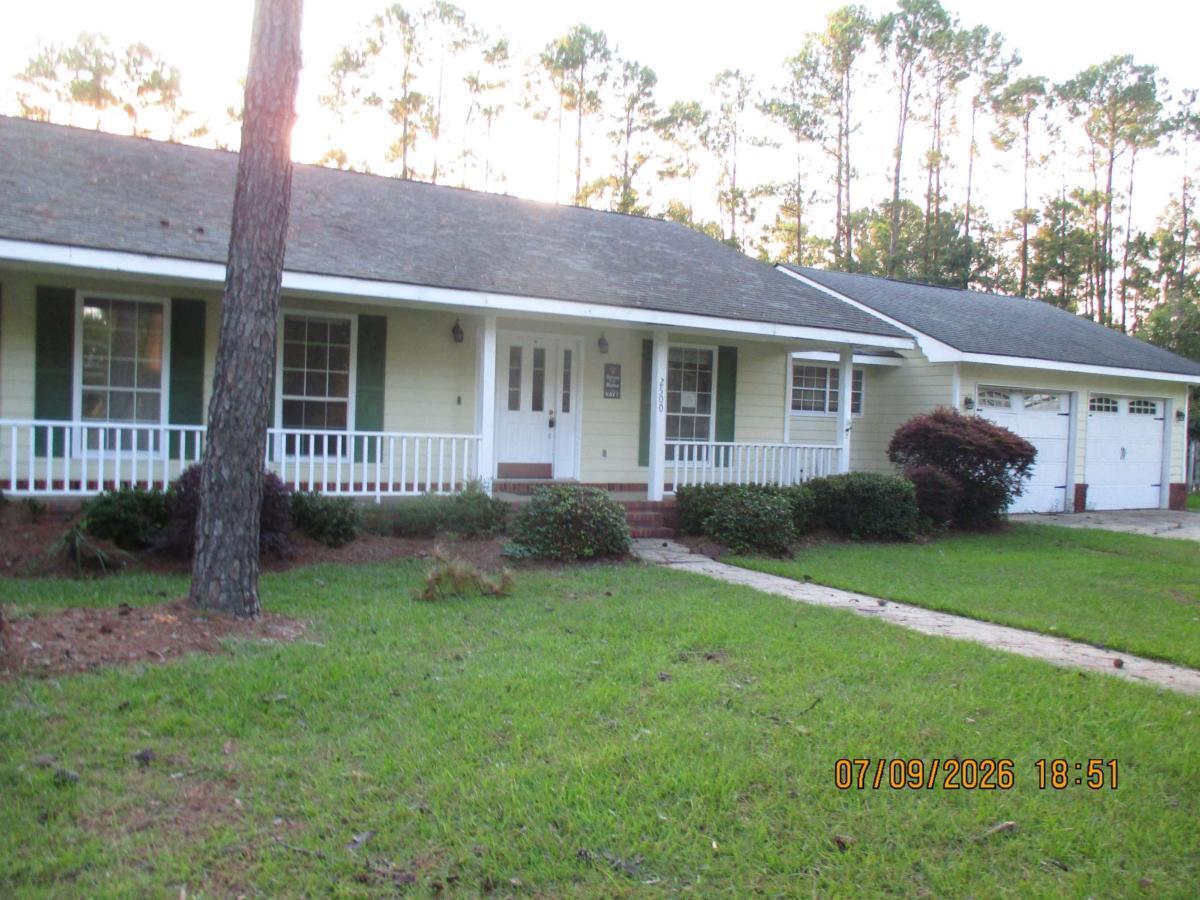 2500 Pin Oak ST Jesup GA 31546 image 1