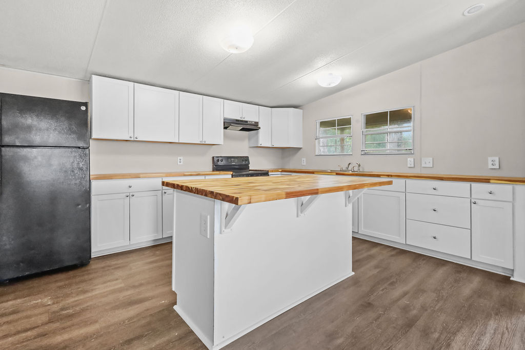 176 Barn Road Circle Jesup GA 31545 image 3