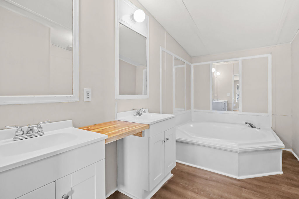 176 Barn Road Circle Jesup GA 31545 image 4