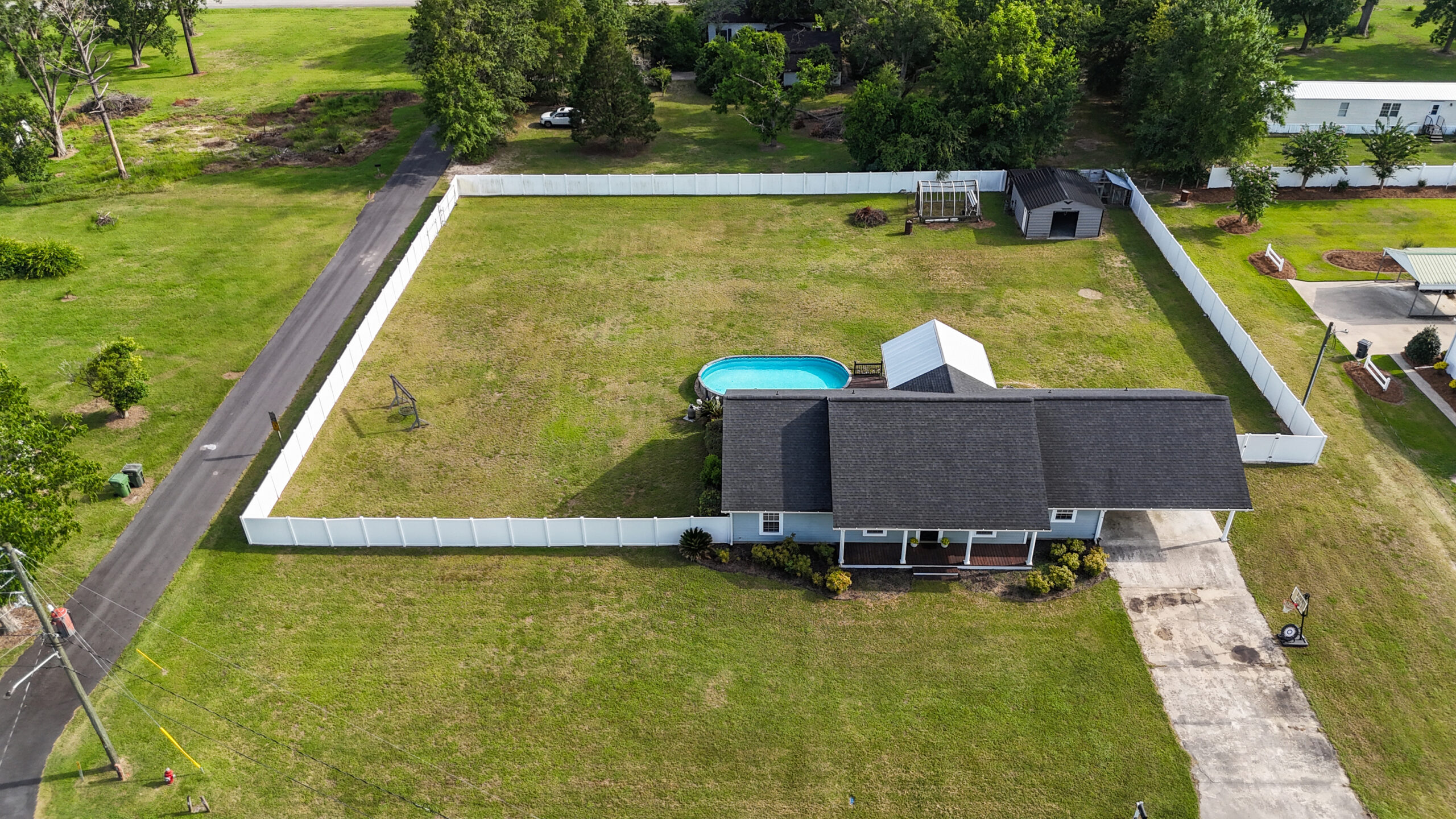 415 Walter ST Odum GA 31555 image 1