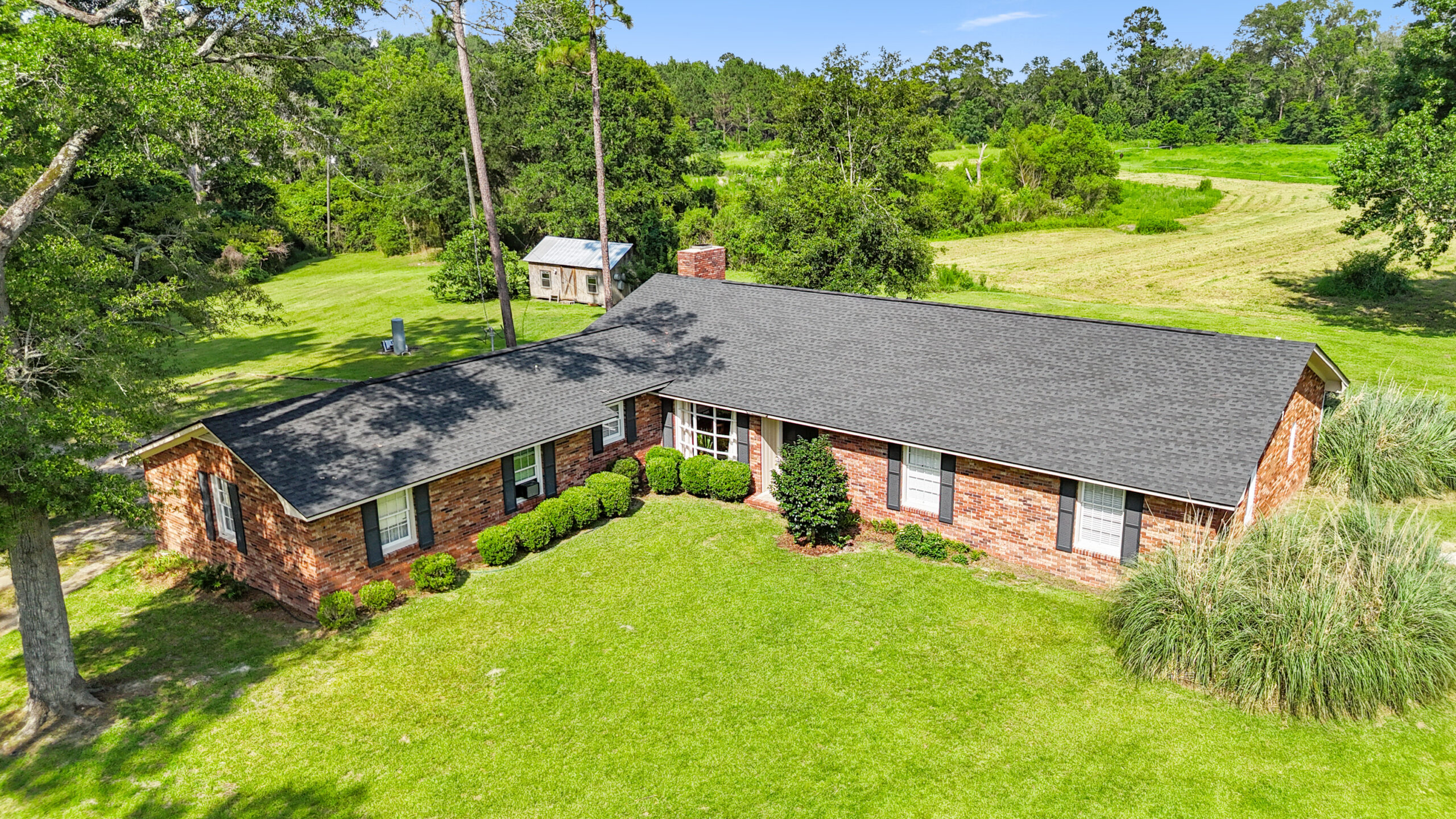 212 Linwood RD Jesup GA 31545 image 1