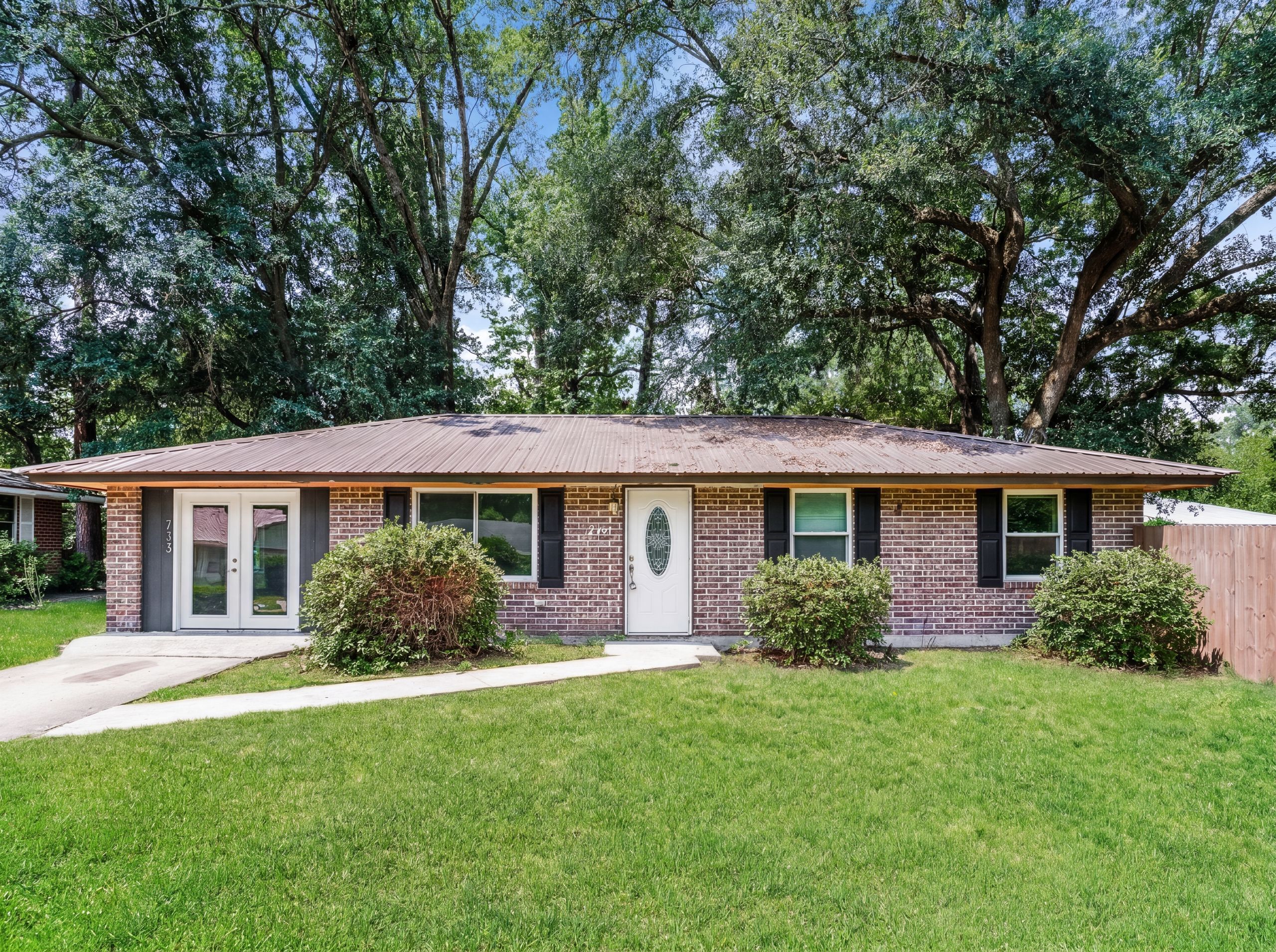733 Sutton ST Jesup GA 31545 image 1