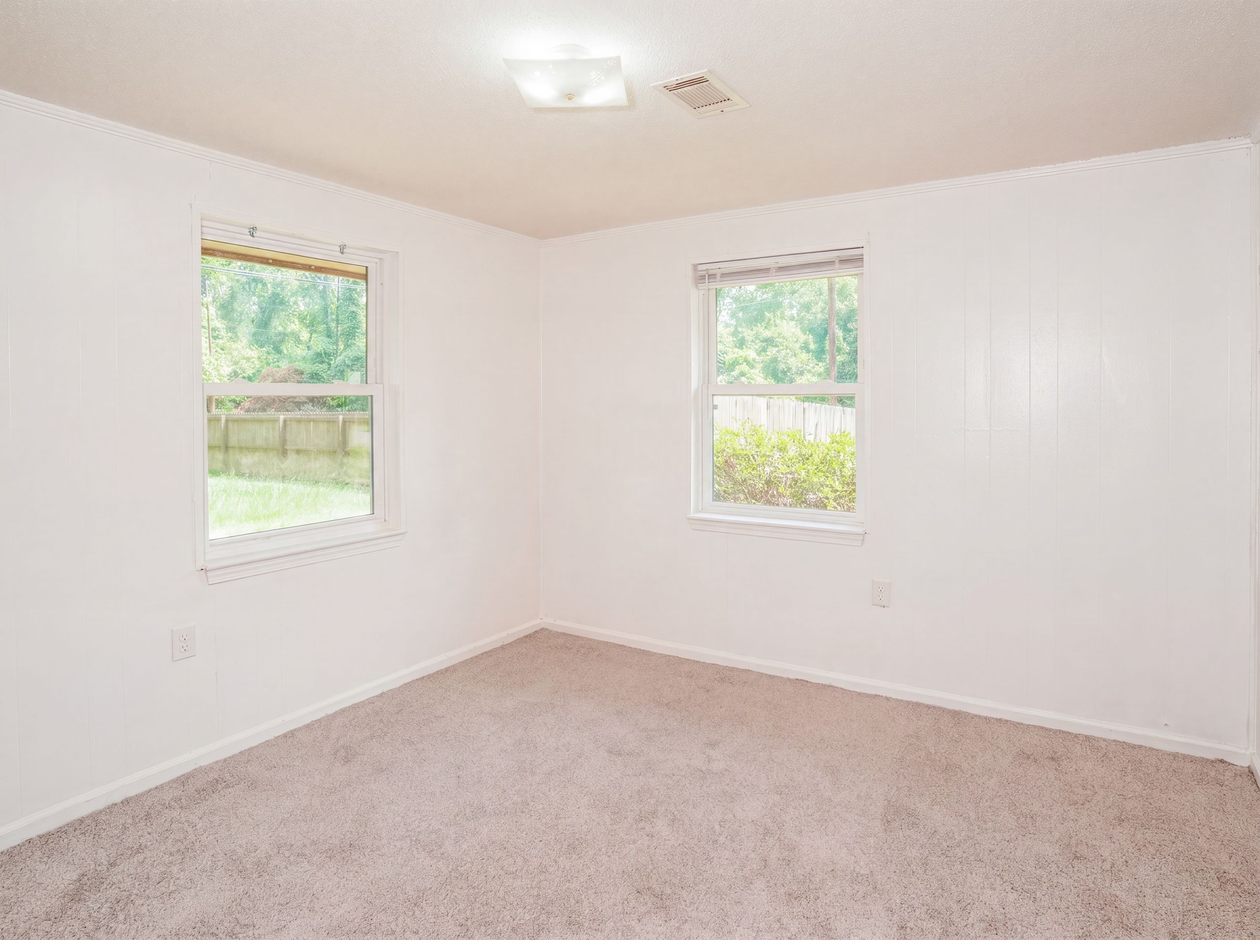 733 Sutton ST Jesup GA 31545 image 4