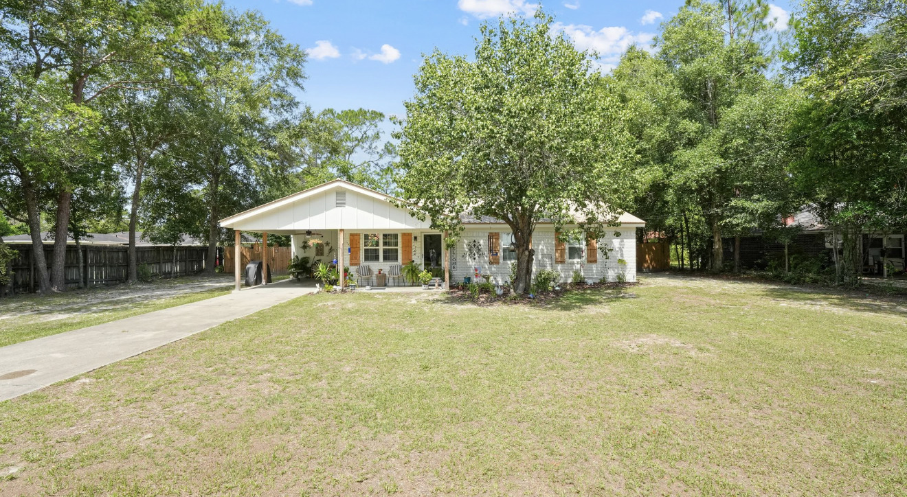 706 Oak Villa DR Jesup GA 31546 image 1